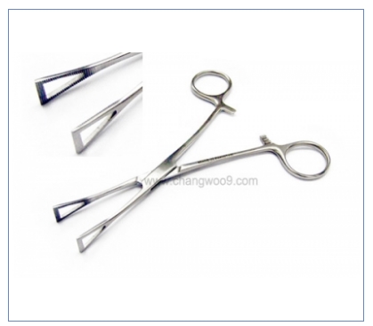 삼각겸자 (Pennington Forceps) 10-150